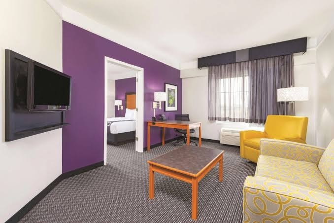 Red Roof Inn St Louis – Westport/ Maryland Heights photo 3