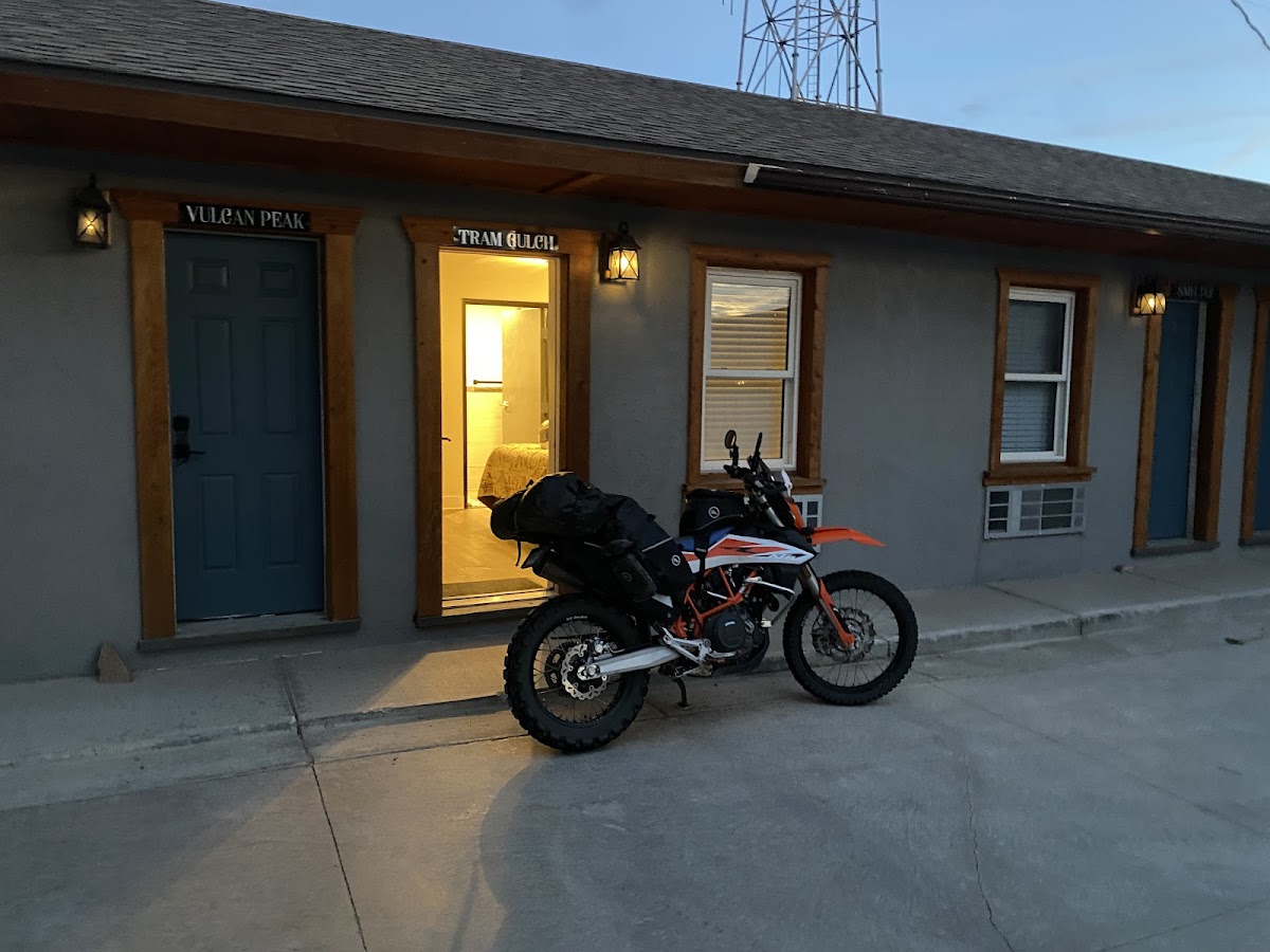 Pine Lodge