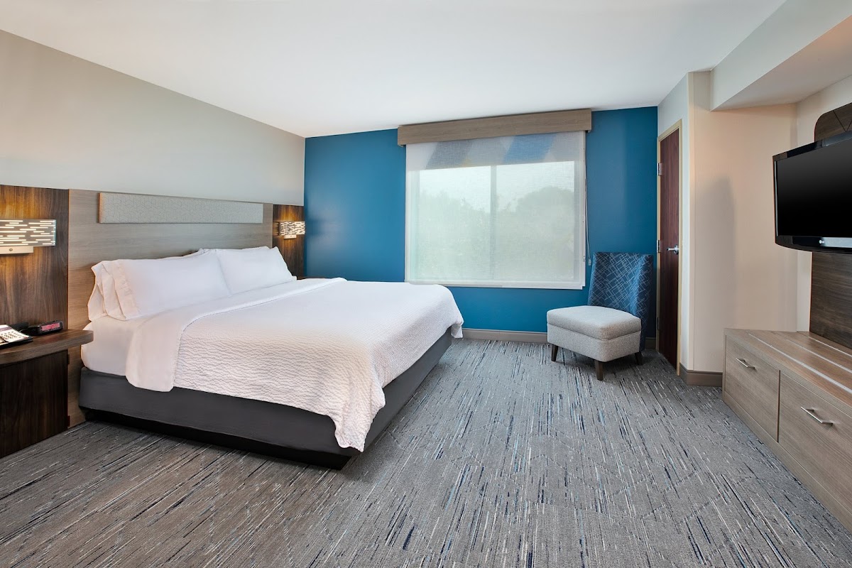 Holiday Inn Express & Suites Sioux Falls Southwest by IHG photo 2