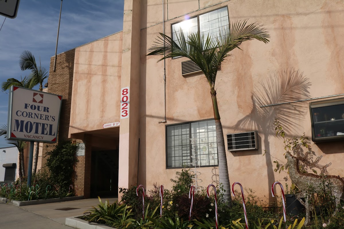 Four Corners Motel