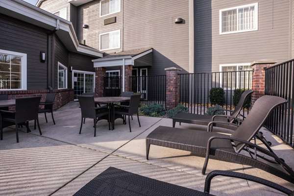 La Quinta Inn & Suites by Wyndham Spokane North photo 3
