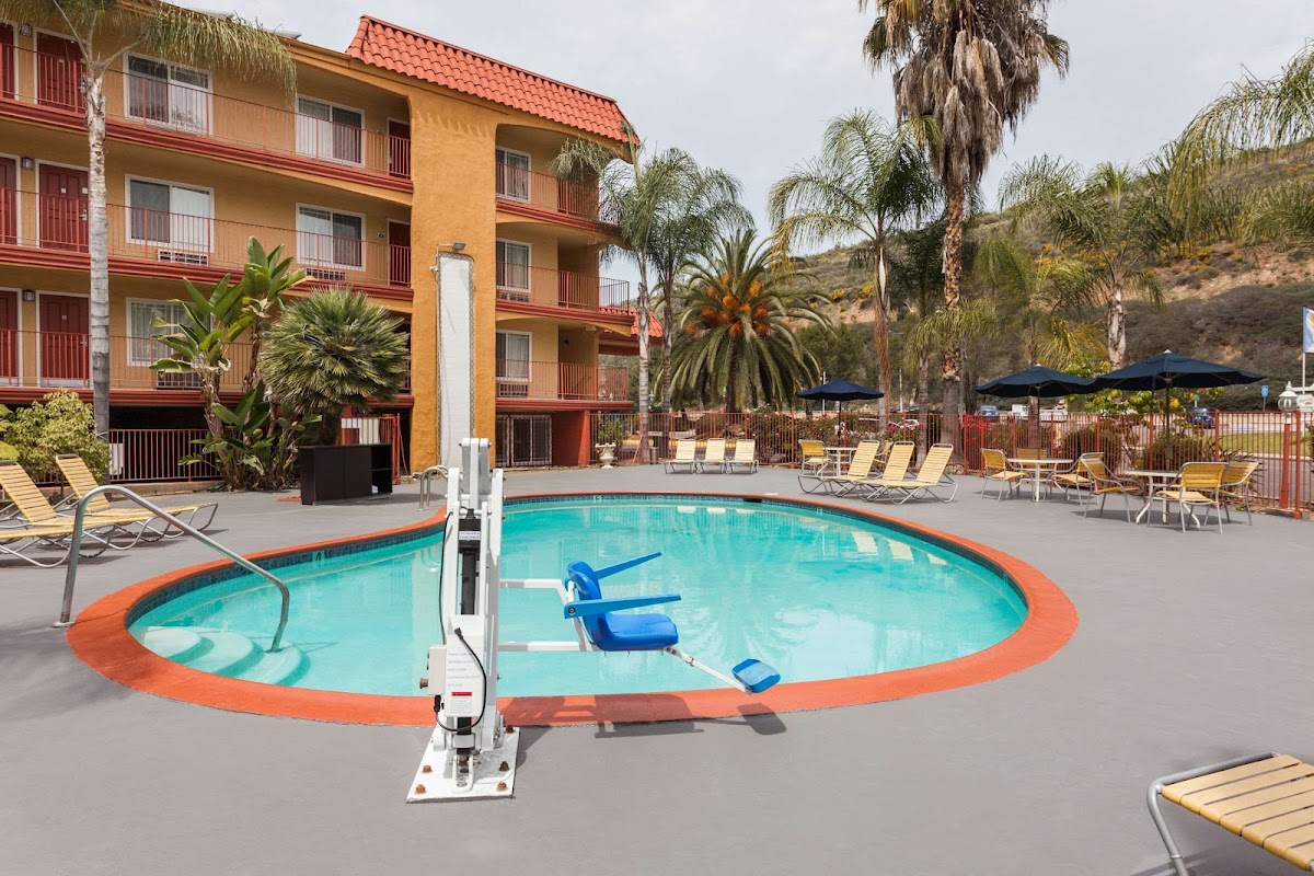 Days Inn by Wyndham Mission Valley/SDSU