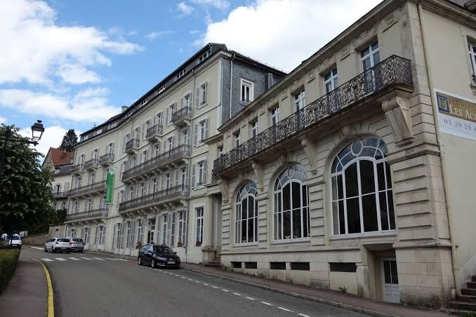 Appart'Hotel les Acacias