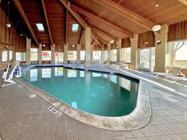 Quality Inn & Suites Willows photo 3