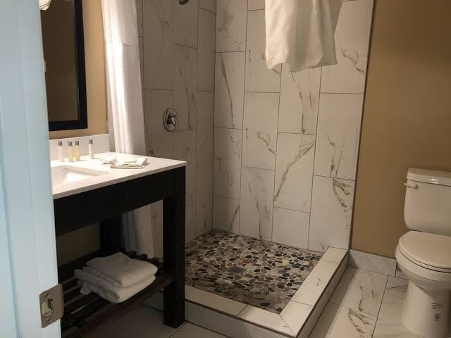 Hotel Elevation photo 3