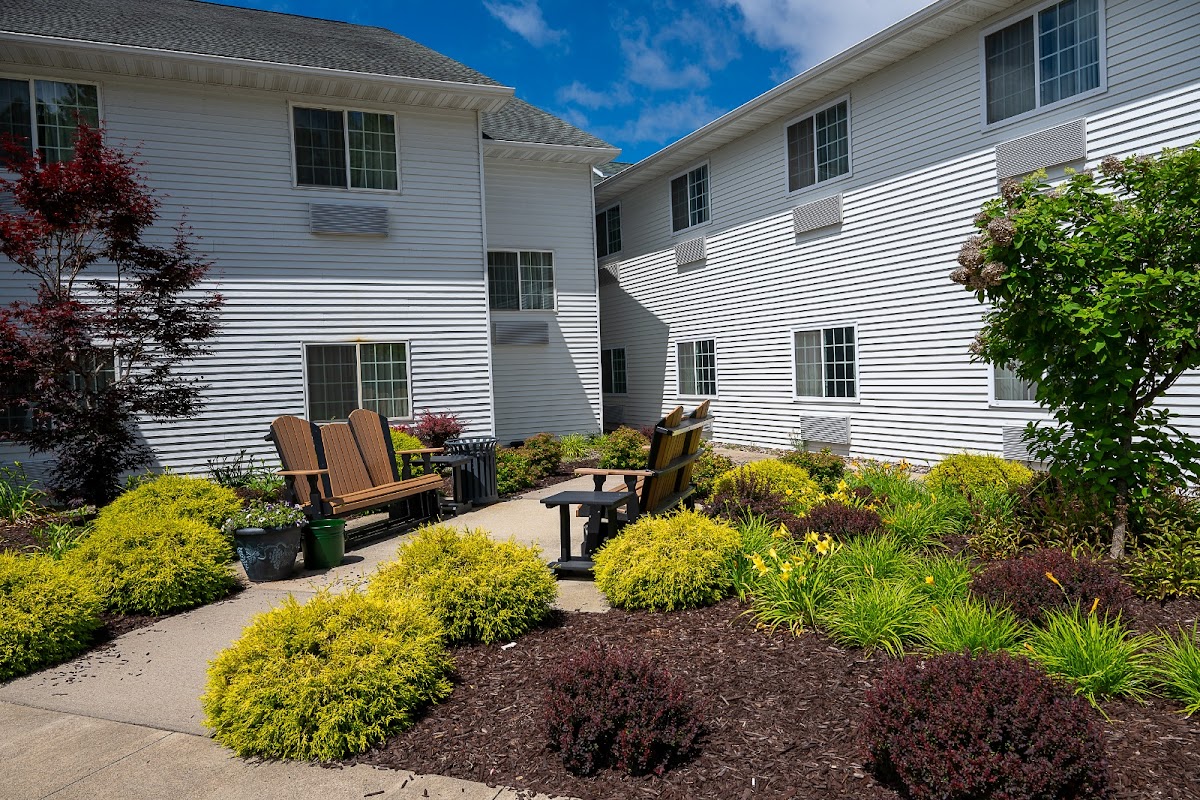 Savanna Inn and Suites /Near Galena