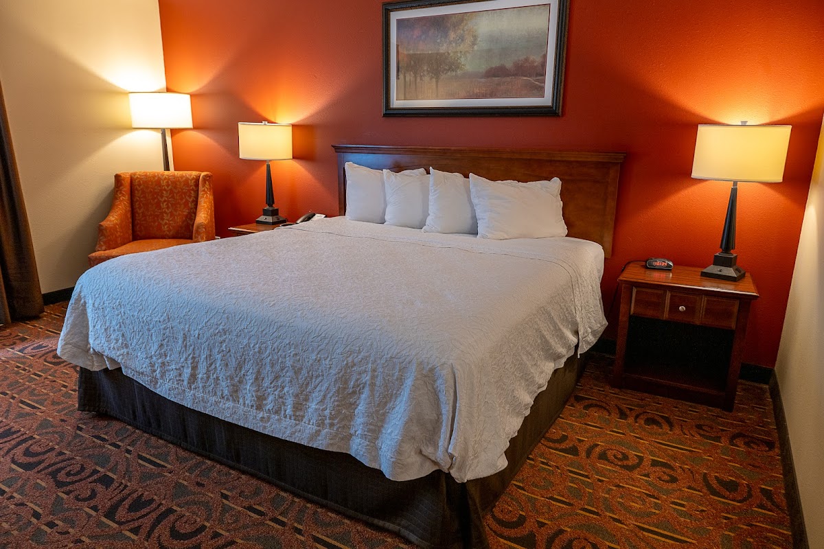 Savanna Inn and Suites /Near Galena photo 2