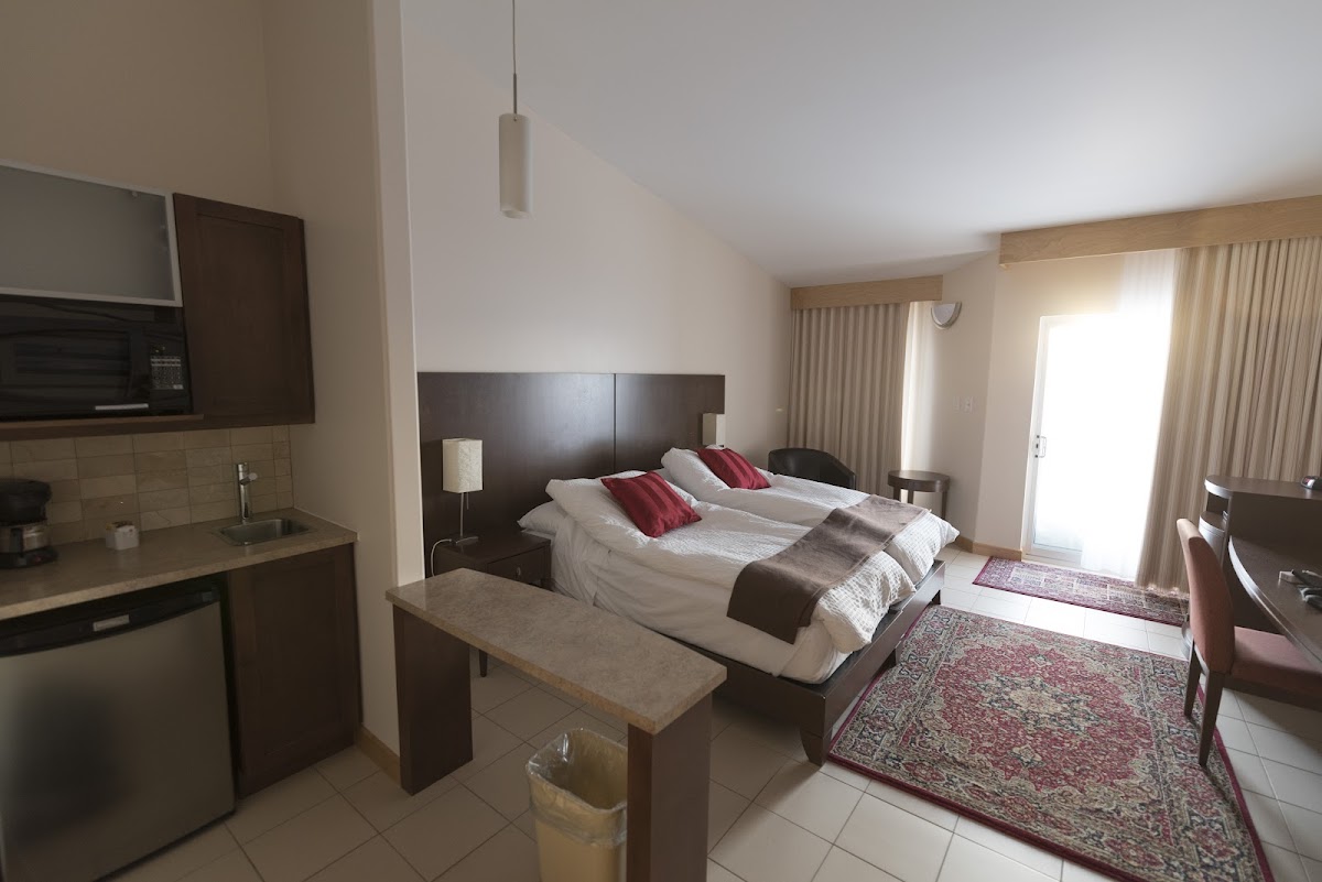 Dorset Suites photo 2