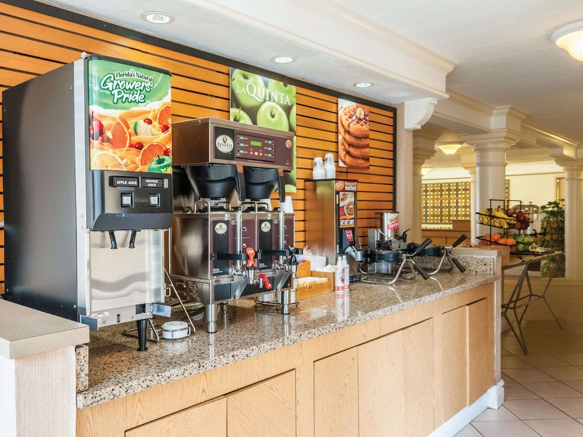 La Quinta Inn by Wyndham New Orleans West Bank / Gretna photo 3