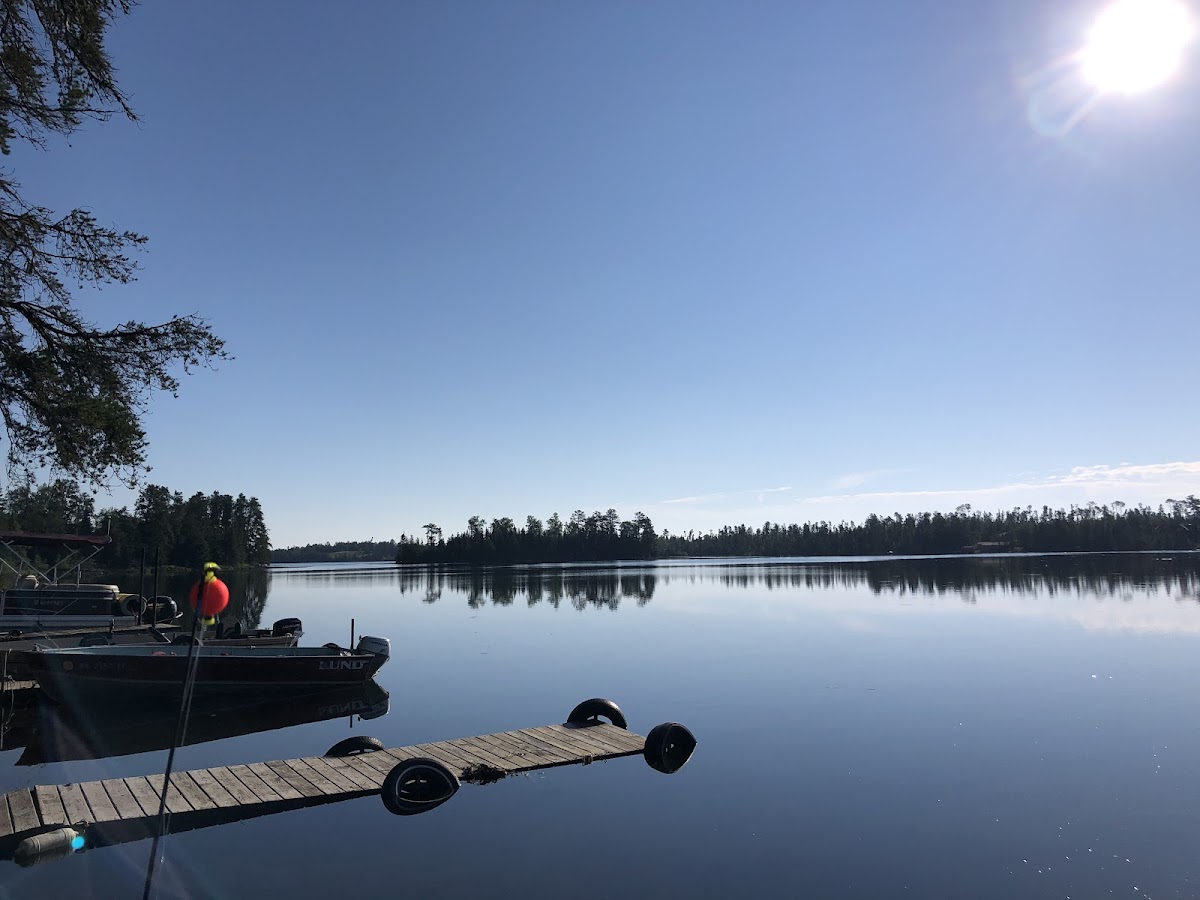 Snowbank Lodge and Outfitters photo 3