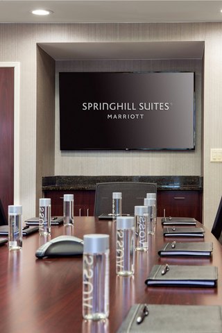 SpringHill Suites by Marriott Bakersfield photo 3