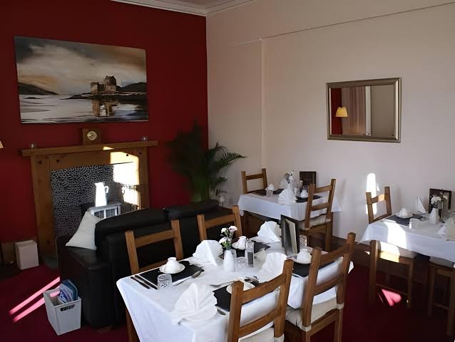 Heatherfield House photo 3