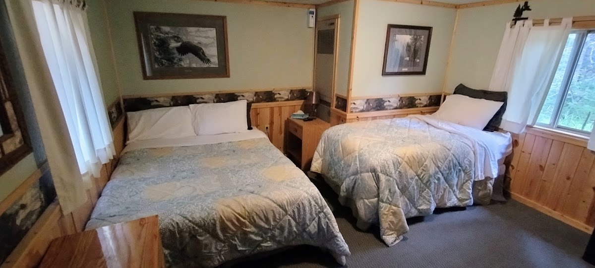 Glacier Haven Inn photo 2