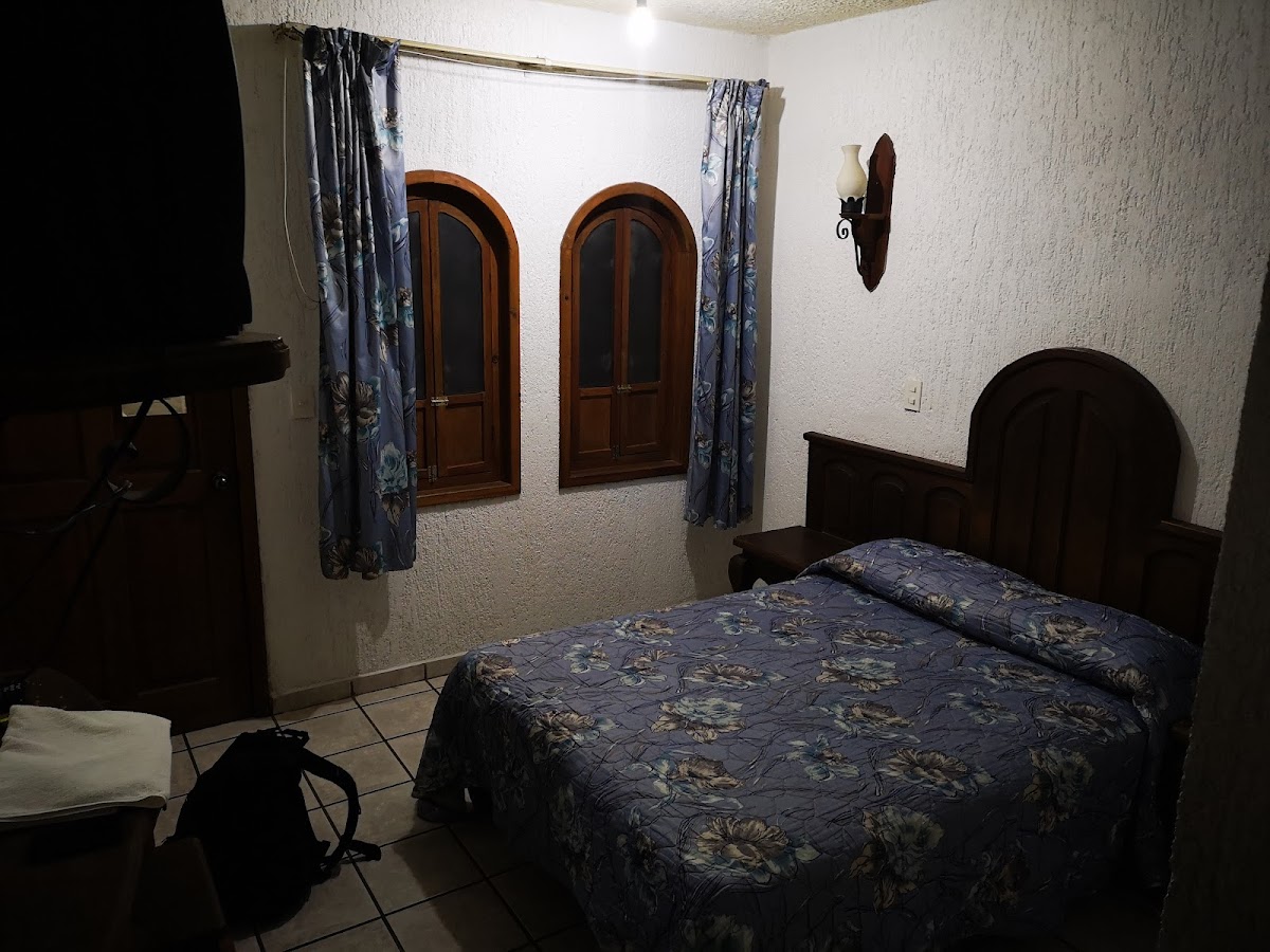 Hotel Plaza San Jorge photo 2