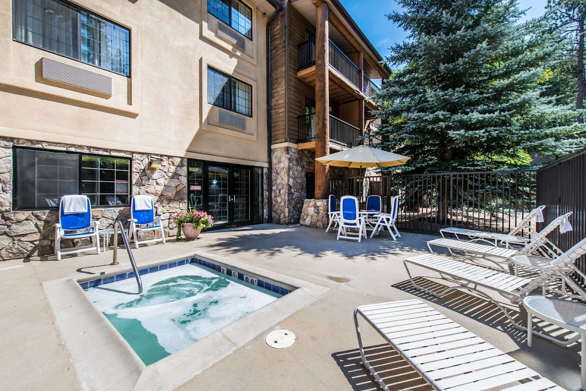 Comfort Suites Golden West on Evergreen Parkway
