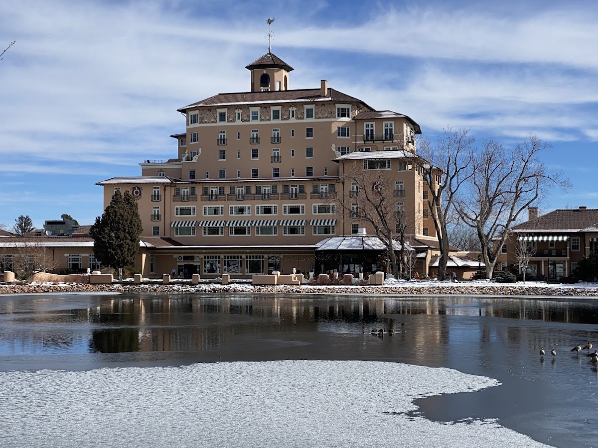 The Broadmoor Hotel West Tower