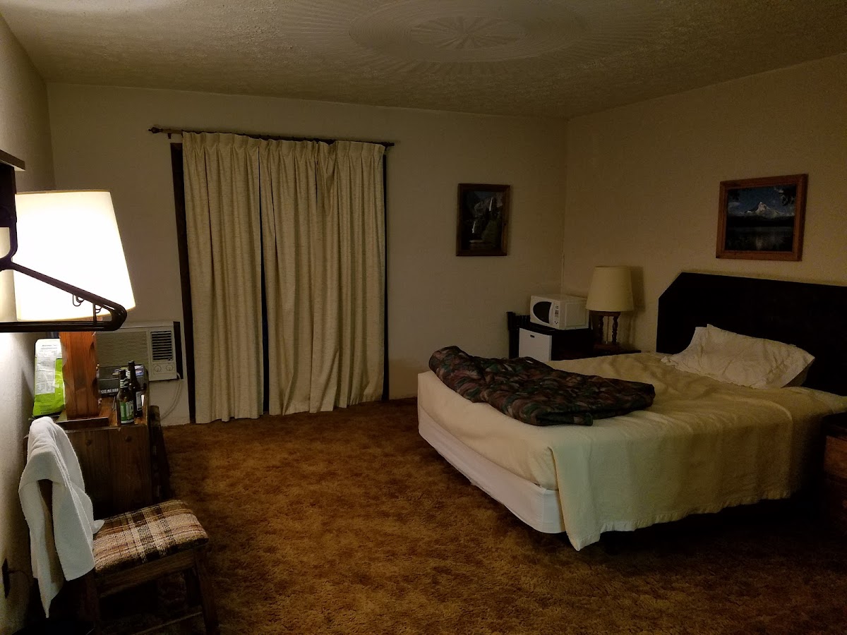 Susquehanna Motor Lodge photo 2