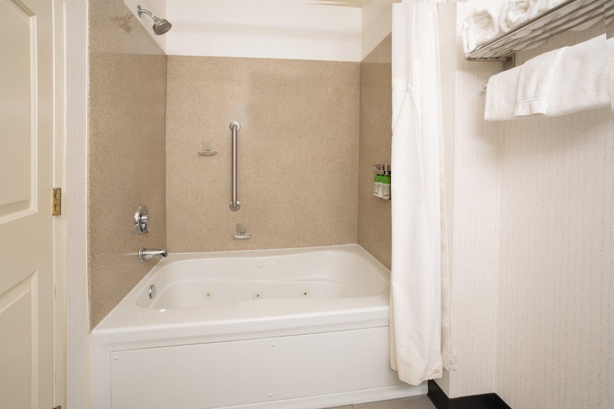 Holiday Inn & Suites Goodyear - West Phoenix Area by IHG photo 3