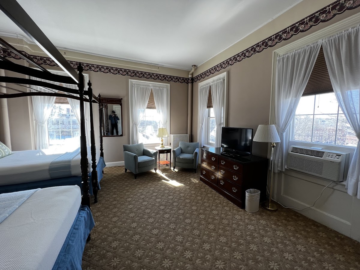 The Middlebury Inn
