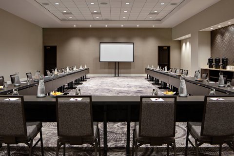 Houston CityPlace Marriott at Springwoods Village photo 2