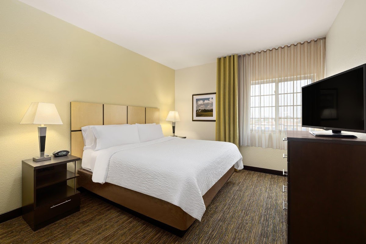 Candlewood Suites Bismarck by IHG photo 2