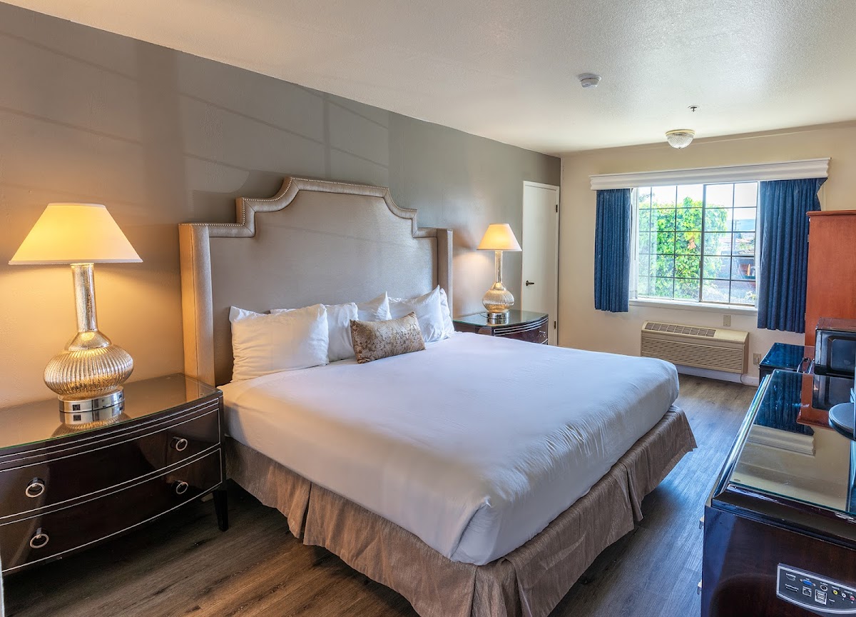 Sands Inn & Suites photo 2