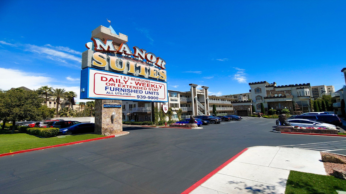 Manor Suites photo 3