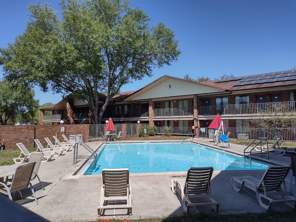 Ramada by Wyndham Metairie New Orleans Airport photo 3