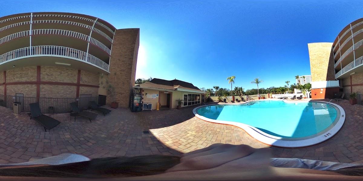 Ramada by Wyndham Tampa Westshore photo 3