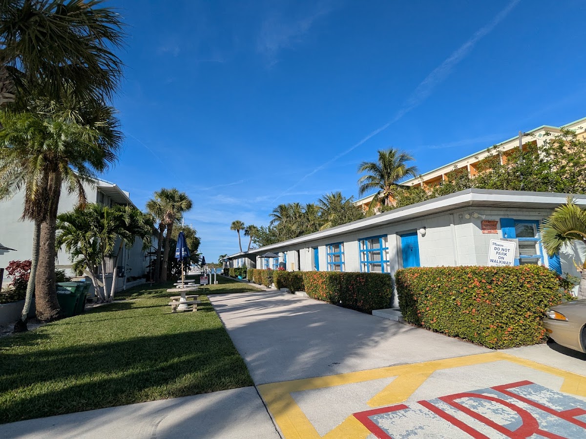 Dockside Inn & Resort photo 3