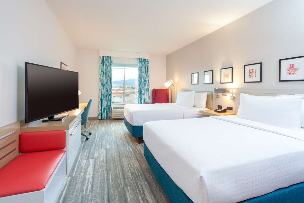 Hilton Garden Inn Broomfield Boulder photo 2