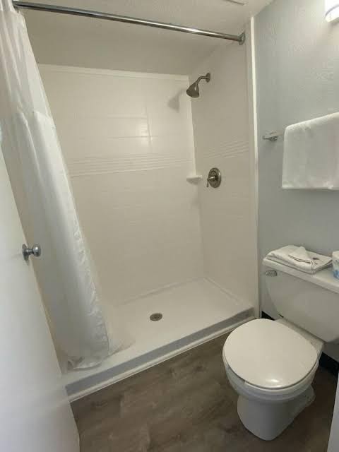 Motel 6 Windsor Locks, CT - Hartford photo 3
