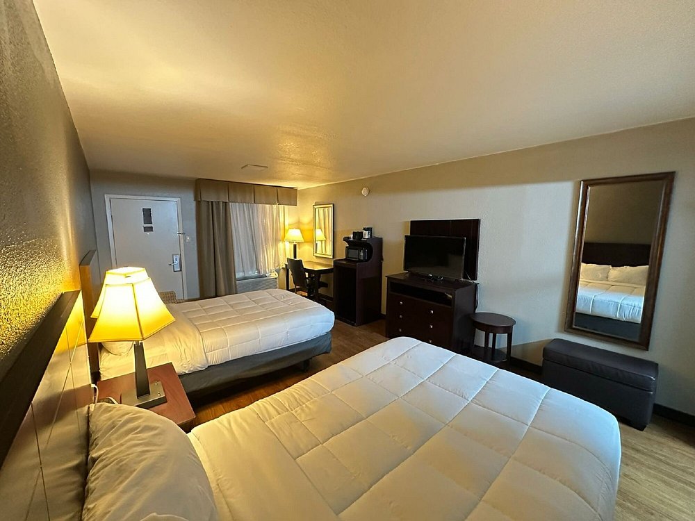 Loyalty Inn Gainesville photo 2