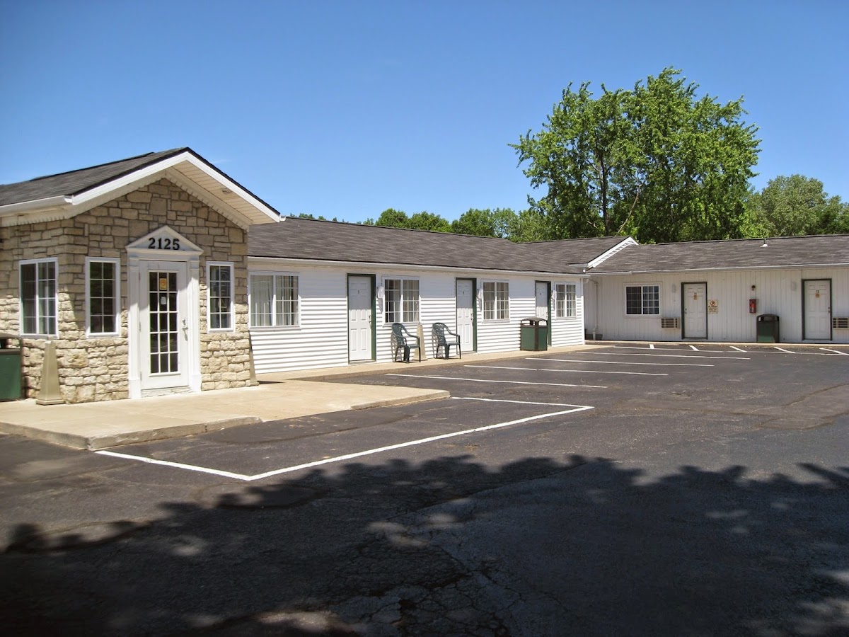 Relax Inn - Webster