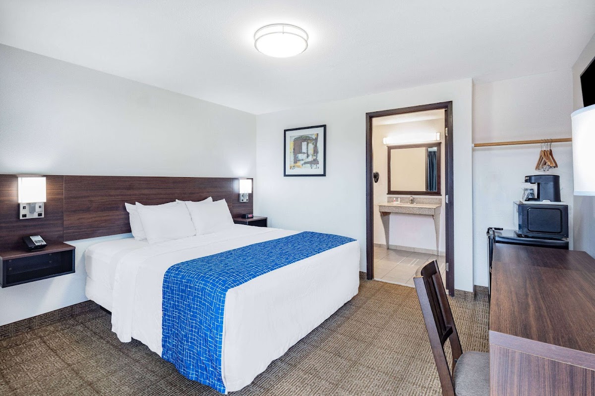 Travelodge by Wyndham Newport photo 2
