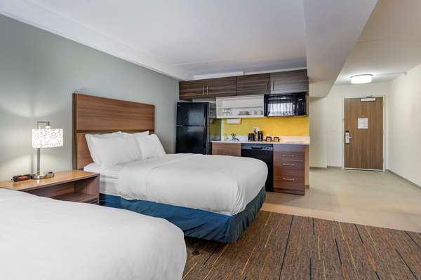 MainStay Suites Lexington I-75 photo 2