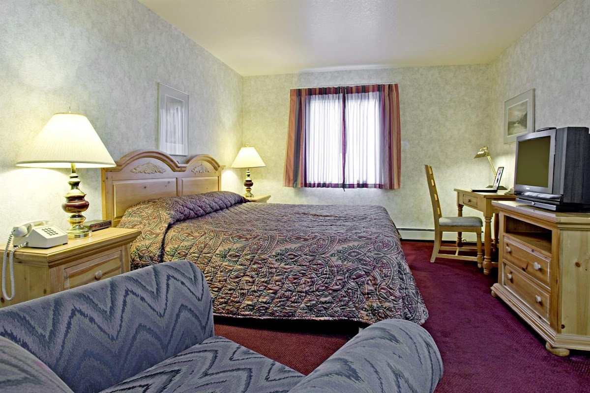 Americas Best Value Inn & Suites Anchorage Airport photo 2