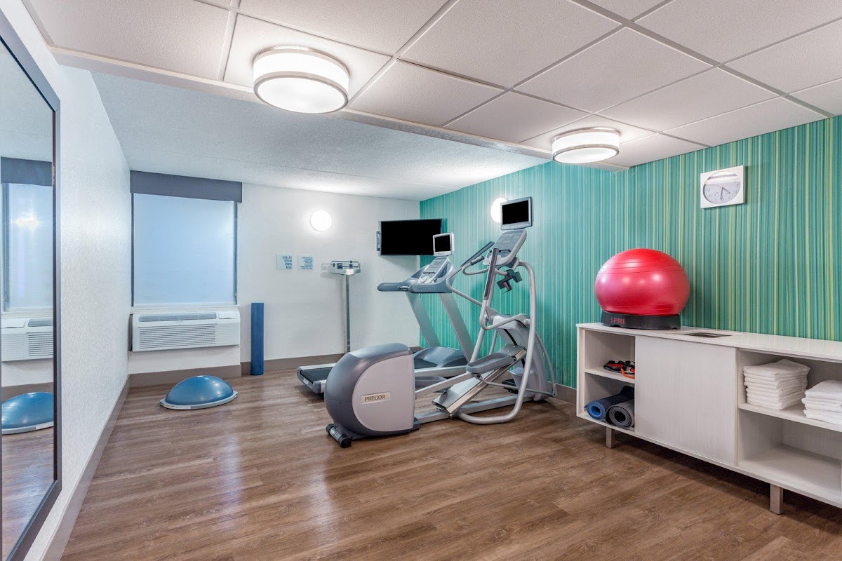 Holiday Inn Express Ramsey-Mahwah by IHG photo 3