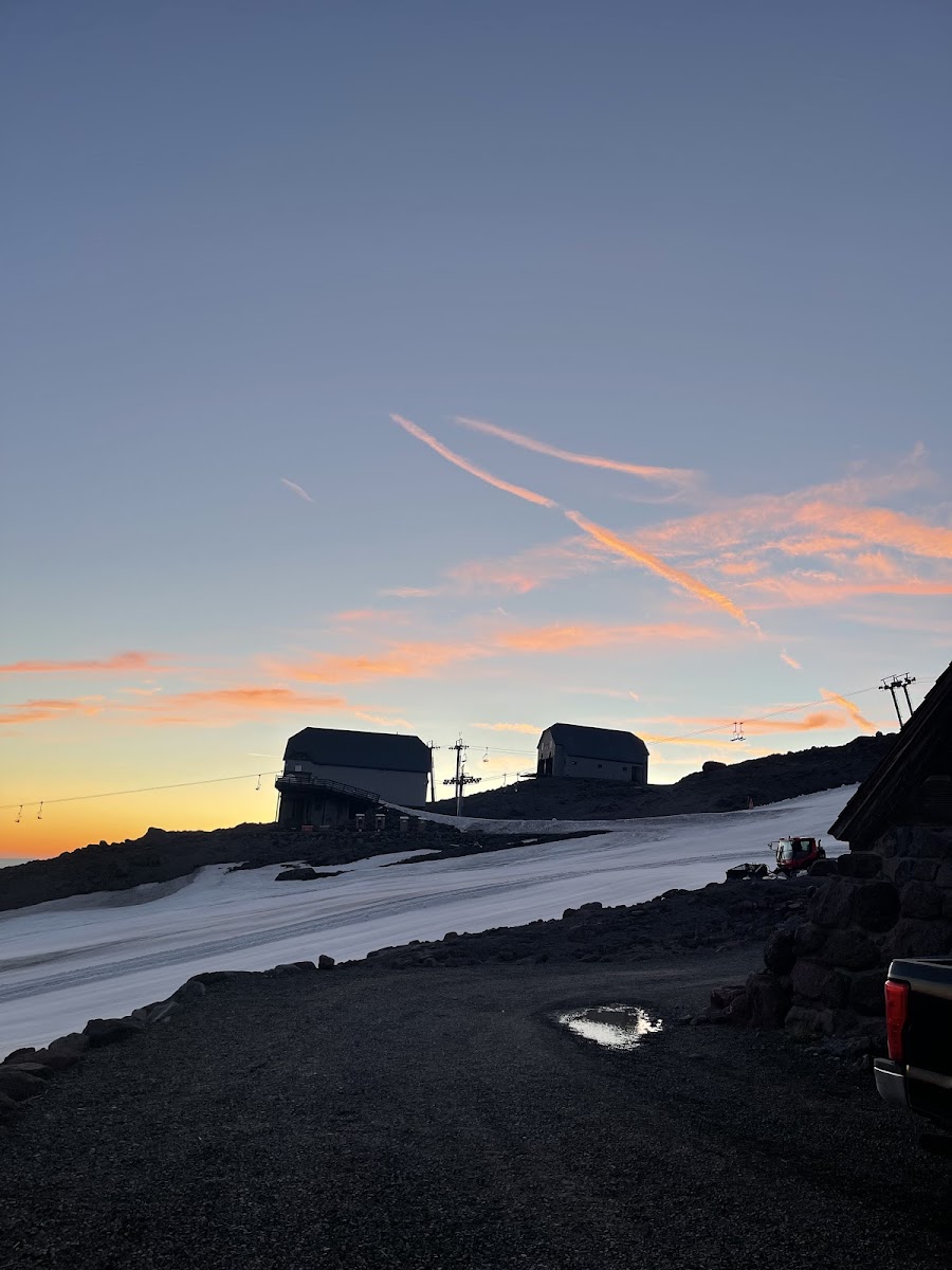 Silcox Hut photo 3