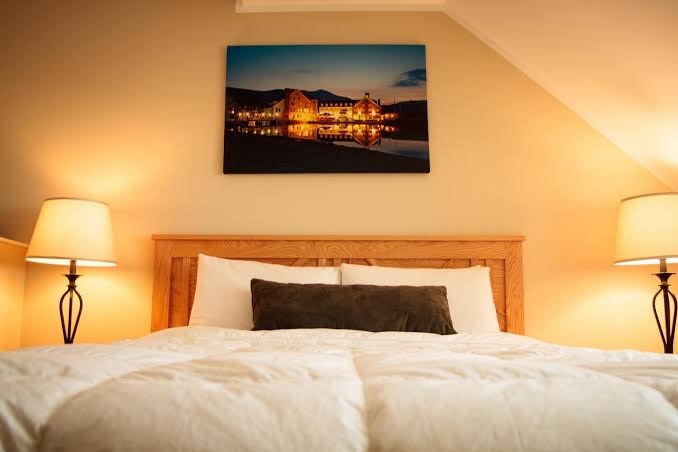 Town Square Condos photo 2