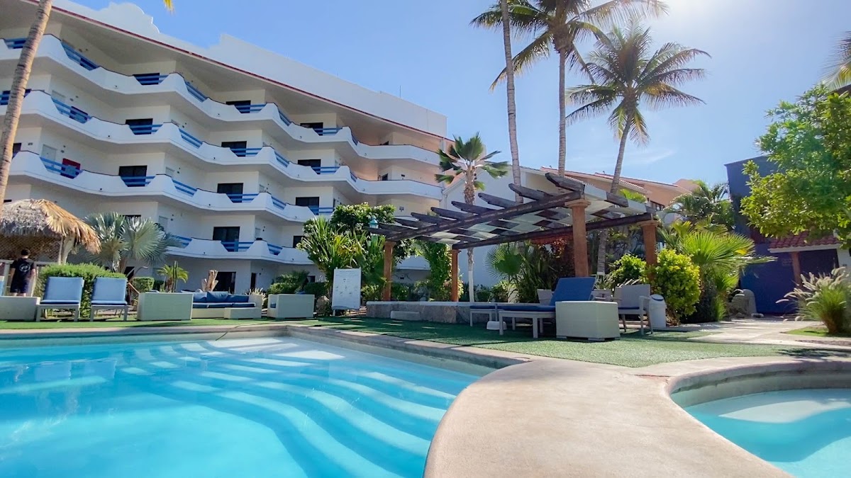 The Westmarine Waterfront Hotel photo 3