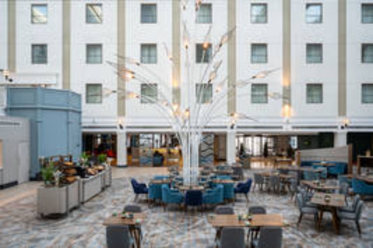 Leonardo Royal Hotel Brighton Waterfront photo 3
