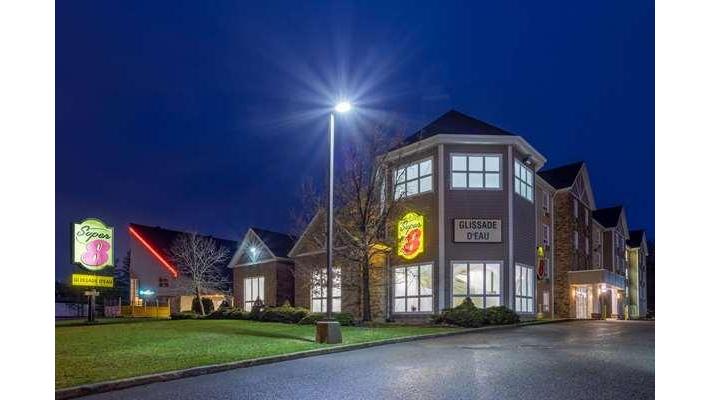 Super 8 by Wyndham Quebec City