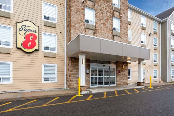 Super 8 by Wyndham Quebec City photo 3