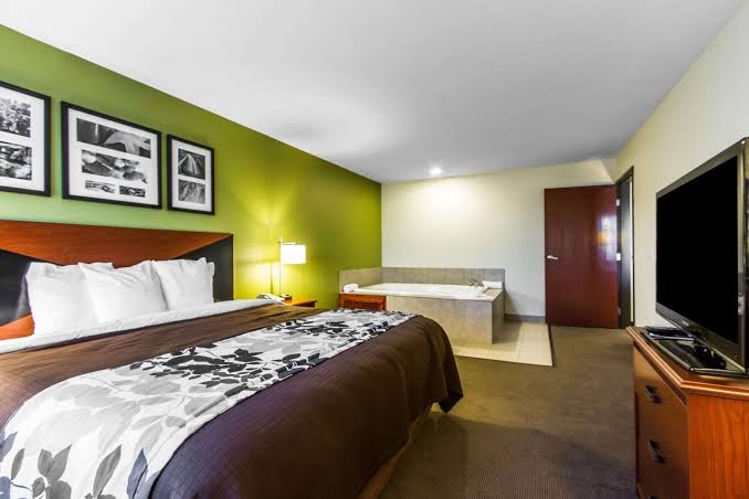 Sleep Inn & Suites Pleasant Hill - Des Moines photo 2