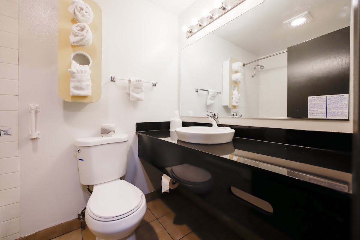 Hermiston Inn & Suites photo 3