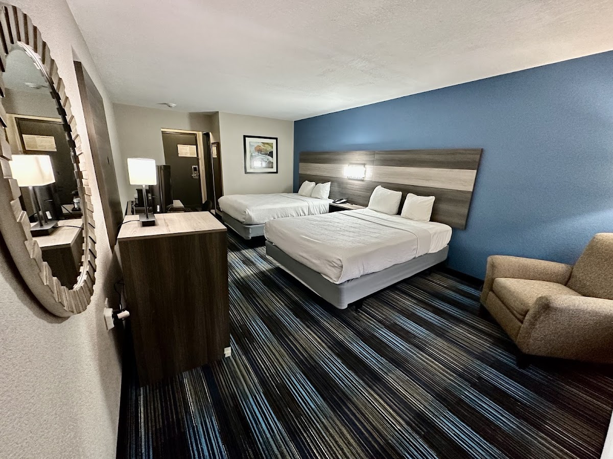 Baymont by Wyndham Kansas City KU Medical Center photo 2