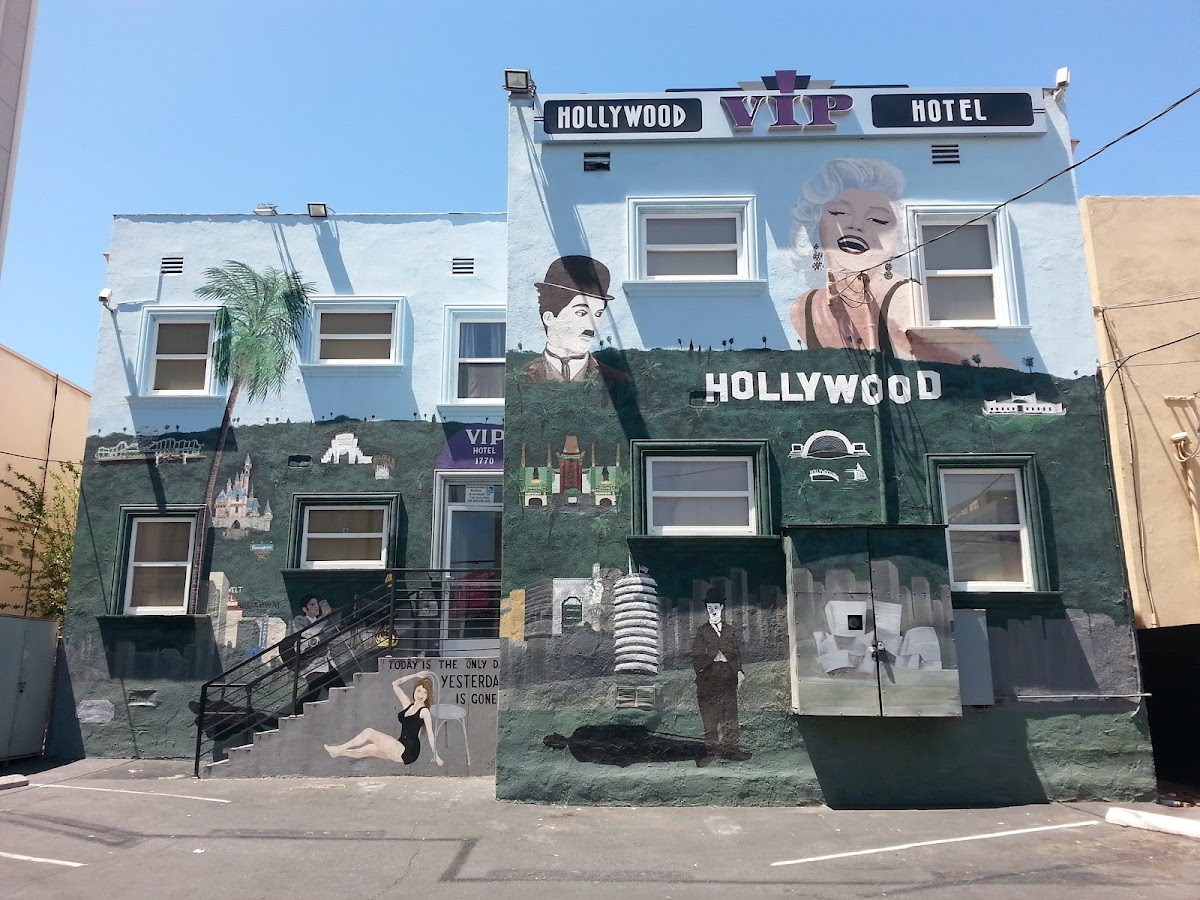 Hollywood VIP Hotel