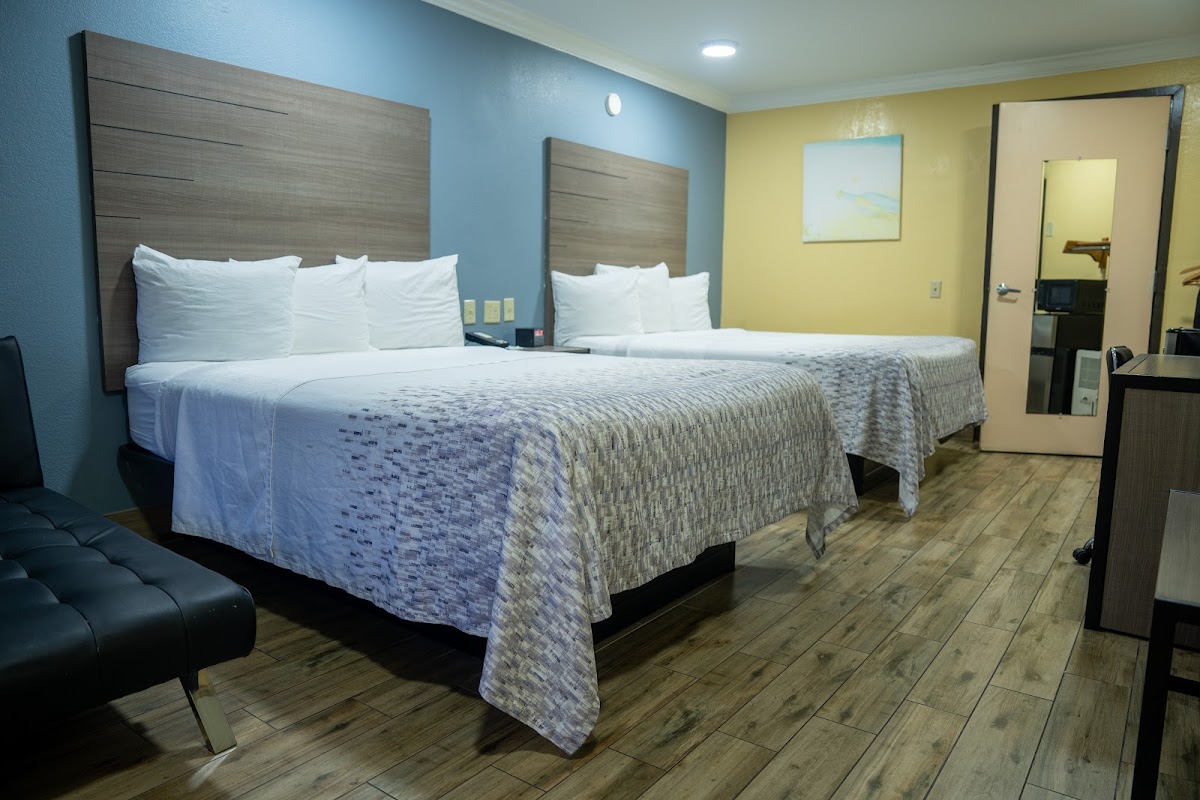 Americas Best Value Inn Ft. Myers photo 2