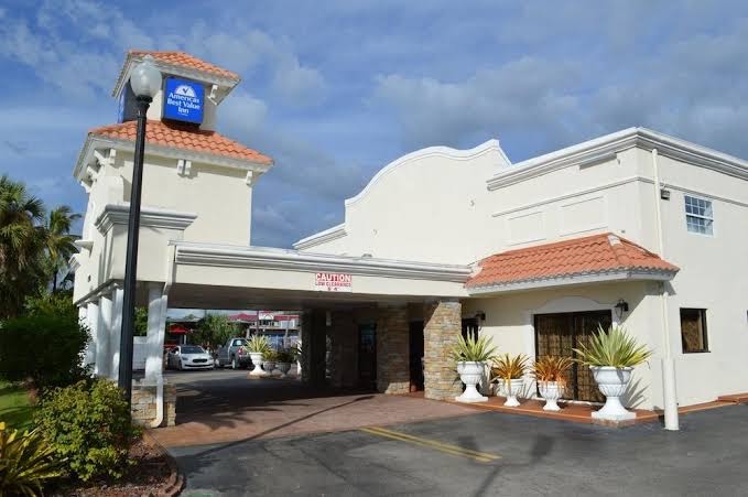 Americas Best Value Inn Ft. Myers photo 3
